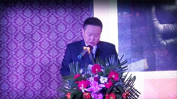 攜手新時代，共筑新夢想——鄂州金剛石工具行業(yè)協(xié)會兩周年慶典暨會員大會隆重召開
